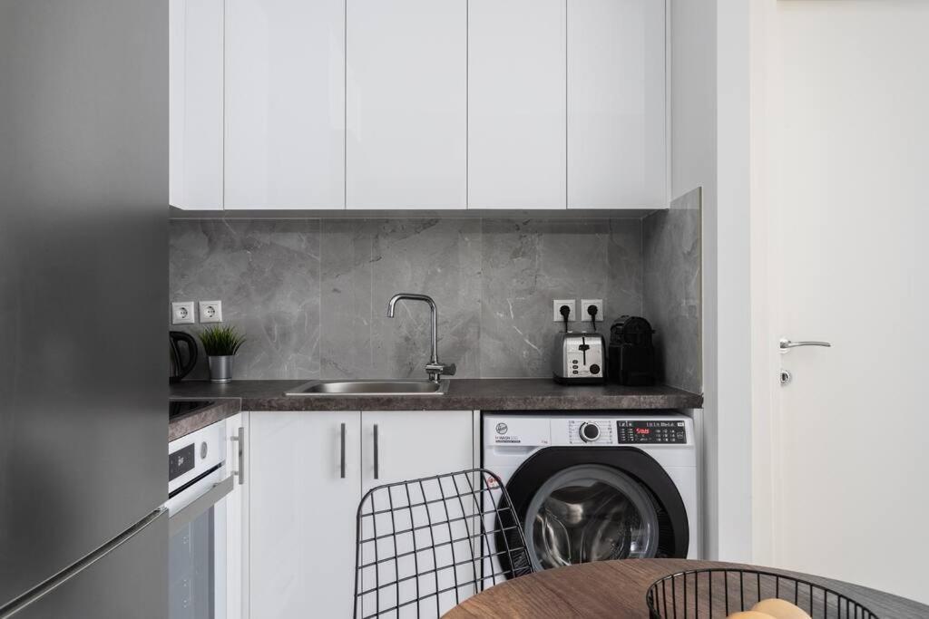 Sublime 1Br Apartment In Koukaki By Upstreet Athens Exterior photo